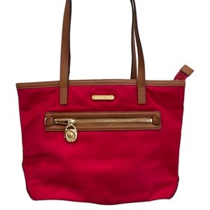 Michael Kors Kempton Shoulder Bag